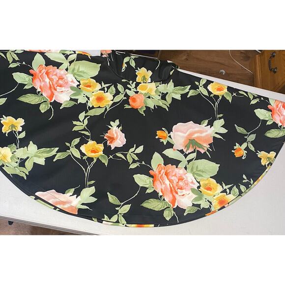 B. Darlin Junior Women’s Floral Halter Neck Dress Trim Fit & Flare , Size 3/4 - Picture 2 of 6